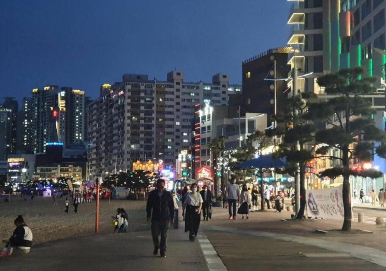 Holiday Apt Gwangan Beach Busan Exterior photo
