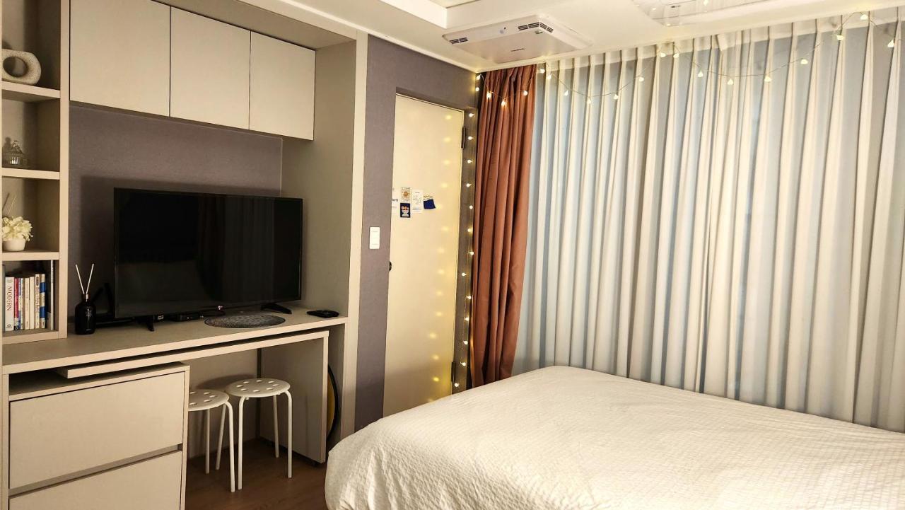 Holiday Apt Gwangan Beach Busan Exterior photo